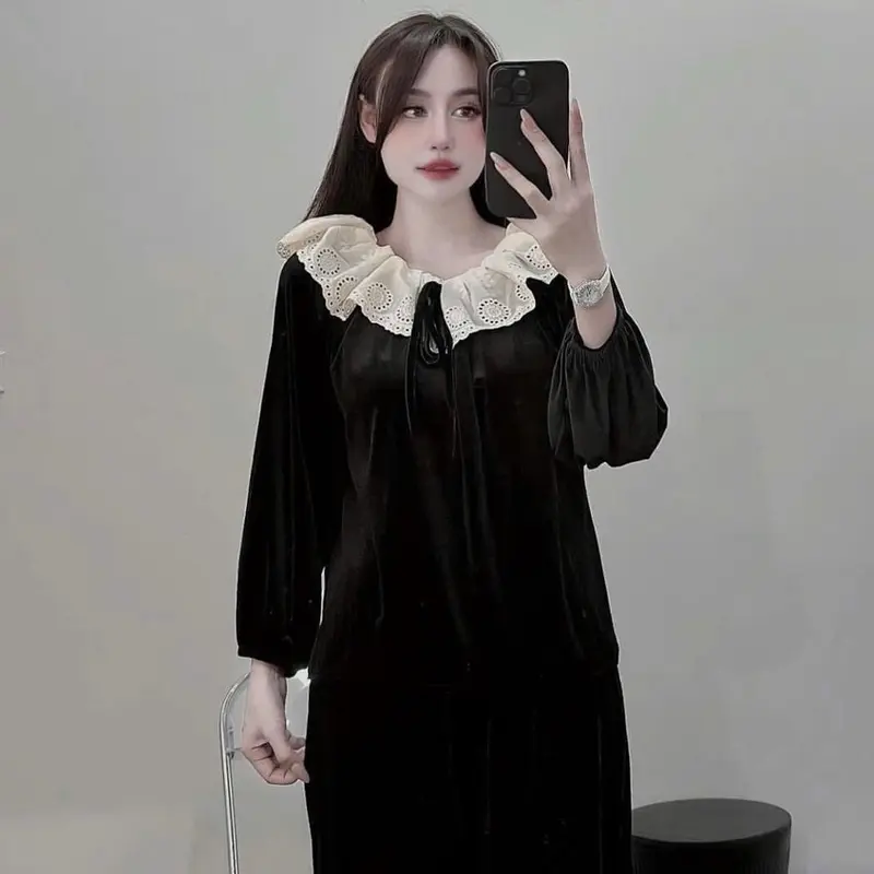 Bộ Ngủ Tiểu Thư Vải Nhung Qc Màu Trơn Phối Ren Dạ Kem, Thiết Kế Cổ Bèo Chun, có 2 màu lựa chọn(đen-đỏ), quần có túi, free size 40-63kg Women 5