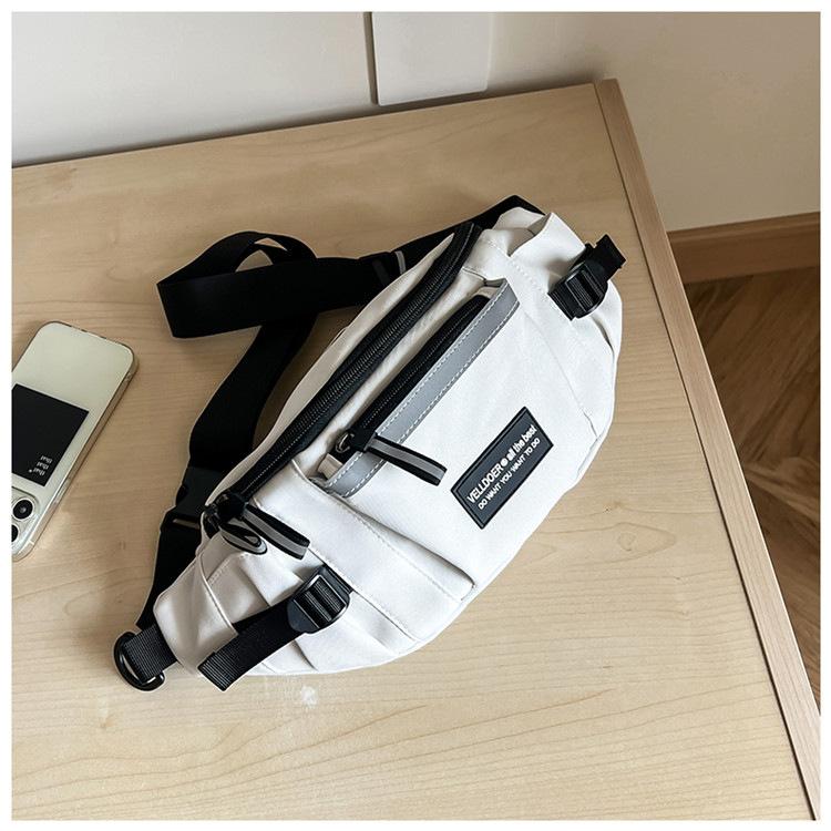 Product Introduction of New Japanese Ins Chest Bag Harajuku Large-Capacity Crossbody Bag Men's Fashion Brand Multi-Functional Travel Sports Small Bag All-Match Waist Bag 24