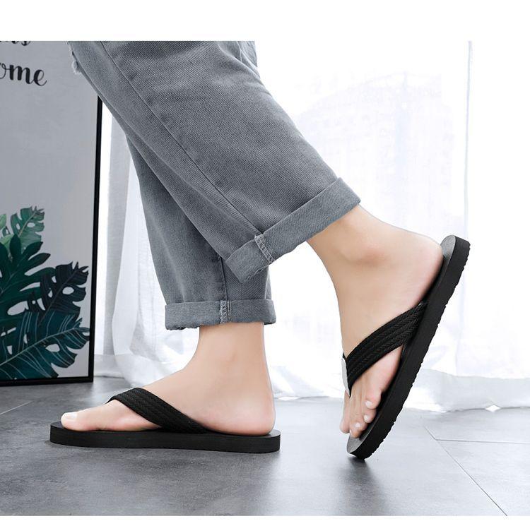 Product Introduction of Dép Xỏ Ngón, Dành Cho Nam Giới, Chống Trượt, Thích Hợp Cho Mùa Hè, Có Thể Đeo Ngoài Trời, Chống Mài Mòn, Thời Trang, Đế Mềm, Phong Cách Thường Ngày Ngoài Trời, Cá Tính, Thời Trang DéP Đế Bằng 9