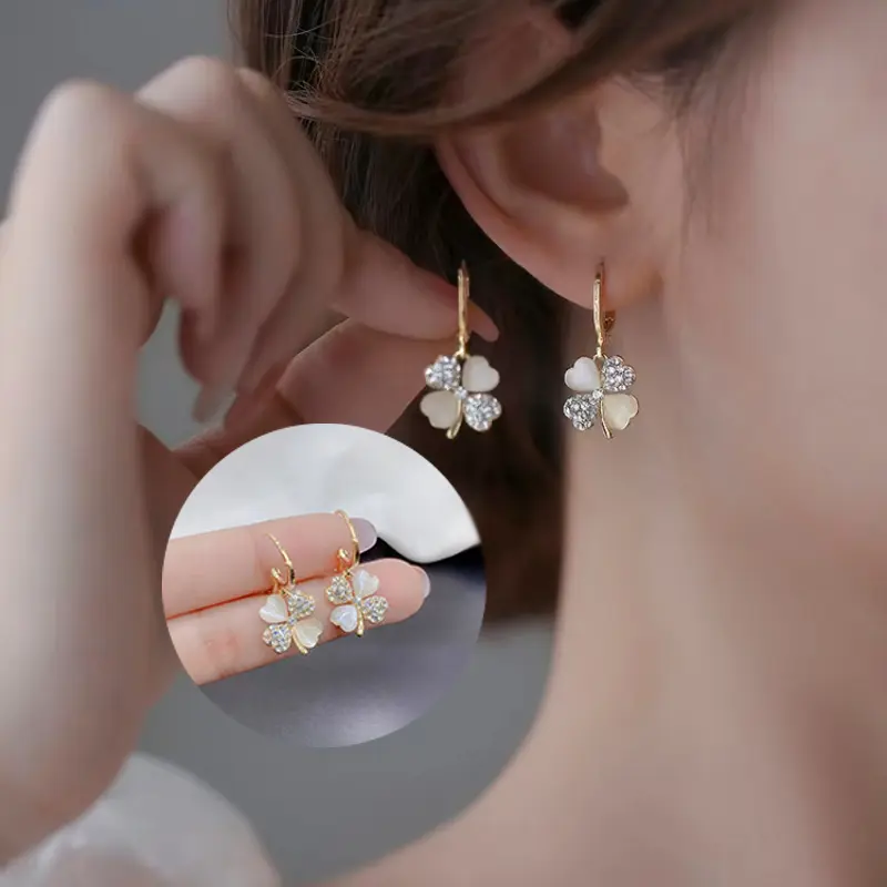 2025 INS Style Forest Series Four-Leaf Clover Ear Cuff Small Fragrance Design Earrings Elegant High-End Light Luxury Ear Drops