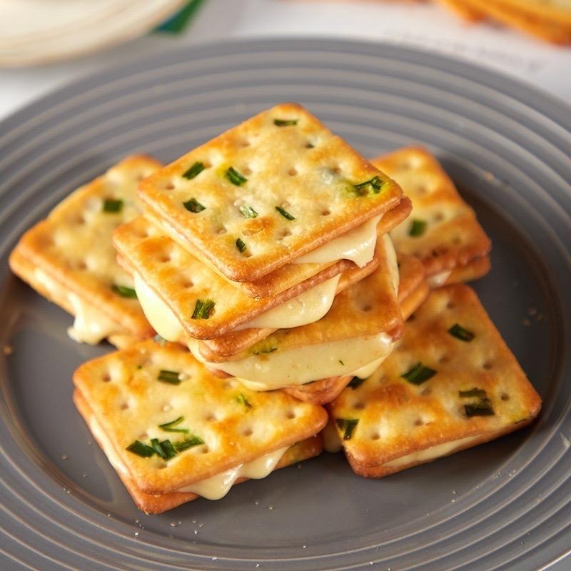 Set Nguyên Liệu Bánh Quy Hành Kẹp Phô Mai Kéo sợi 50 cái KÈM BƠ