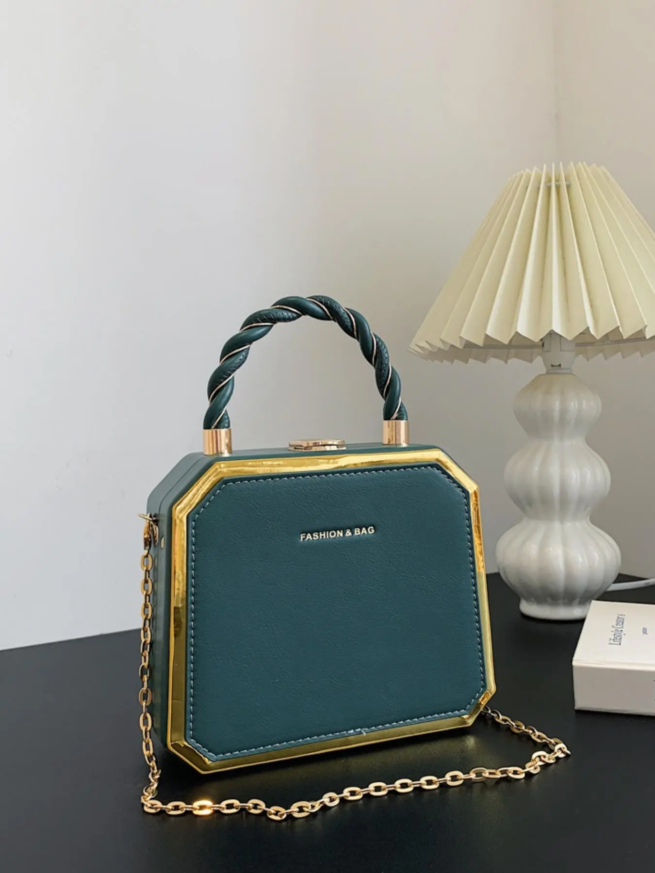 Women's Fashionable Chain Strap Box Bag, Casual Versatile Shoulder Bag for Daily Used, Trendy All-match Commuter Bag