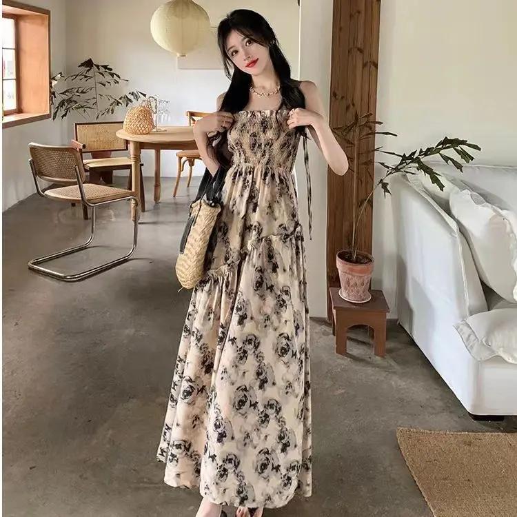 French Tea Break Floral Strap Dress Women's Summer 2025 New Waist-Tight Design Slim Temperament Long Dress
