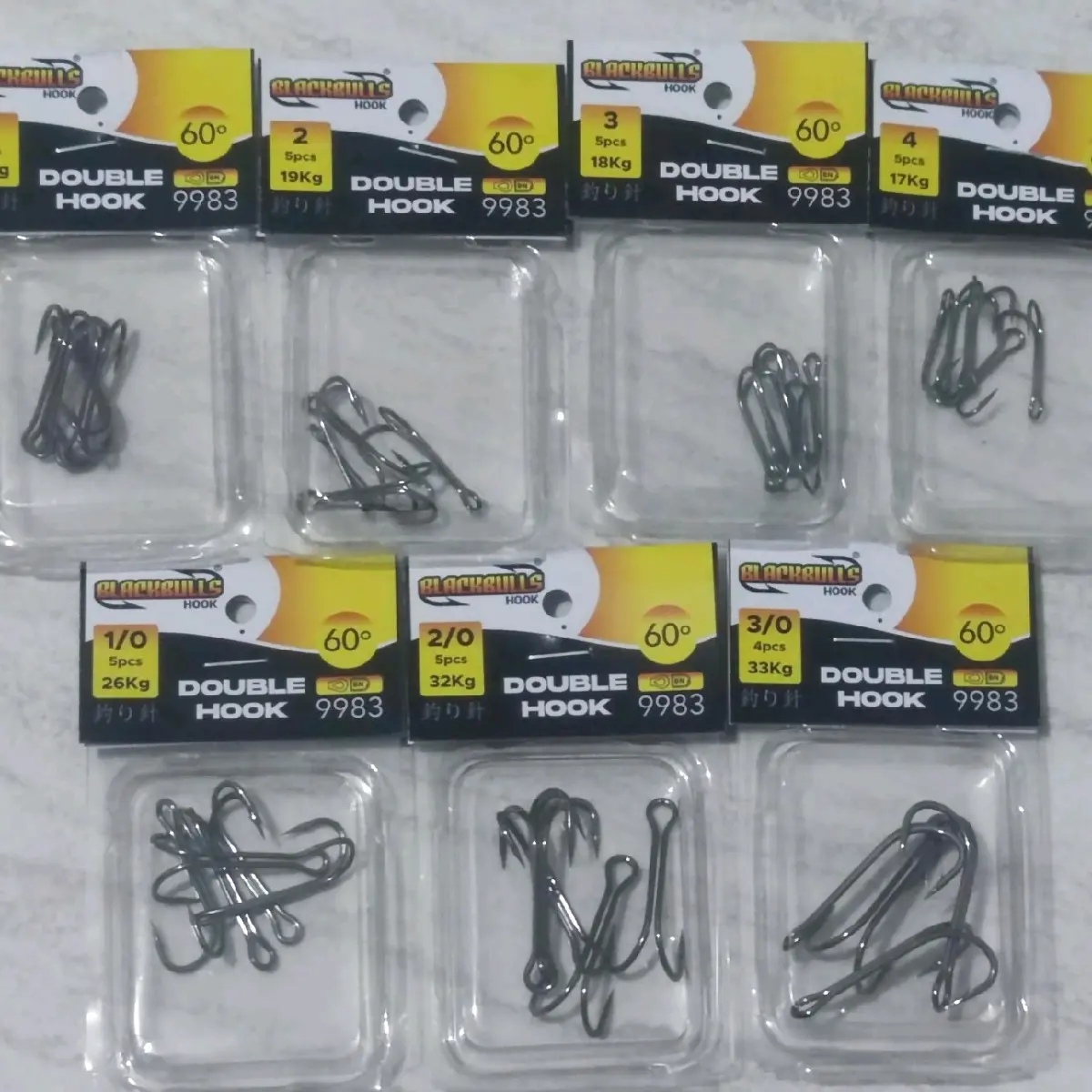 Double hook Blackbulls 9983 60° 1 kotak