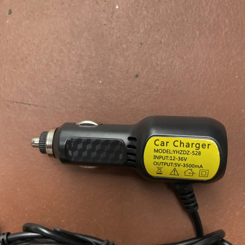 Tẩu cấp nguồn camera hành trình, 5V-3.5Ah, Chân Mini USB, Tích hợp 2 cổng USB sạc điện thoại và các thiết bị điện tử khác, đầu vuông 1