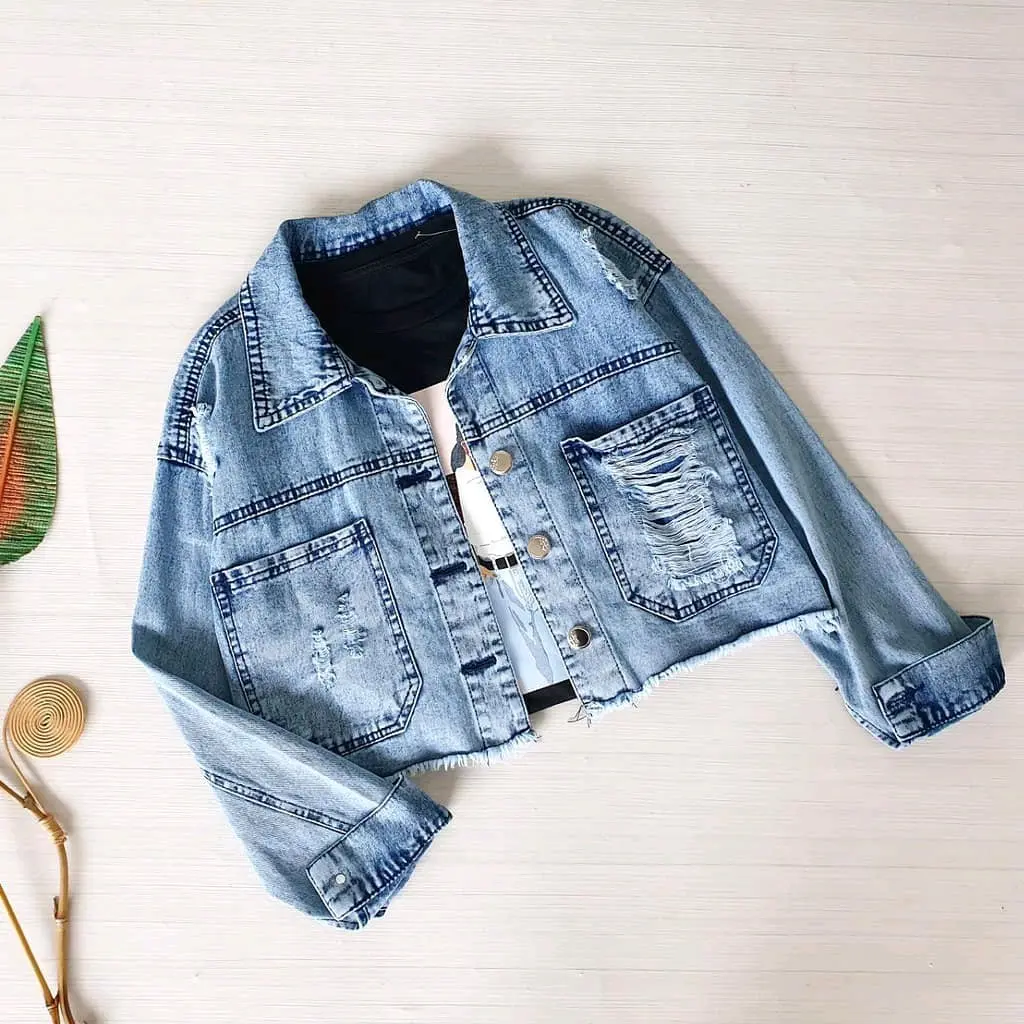 Jaket Jeans Crop Wanita Jaket Denim Krop Model Kancing Belakang
