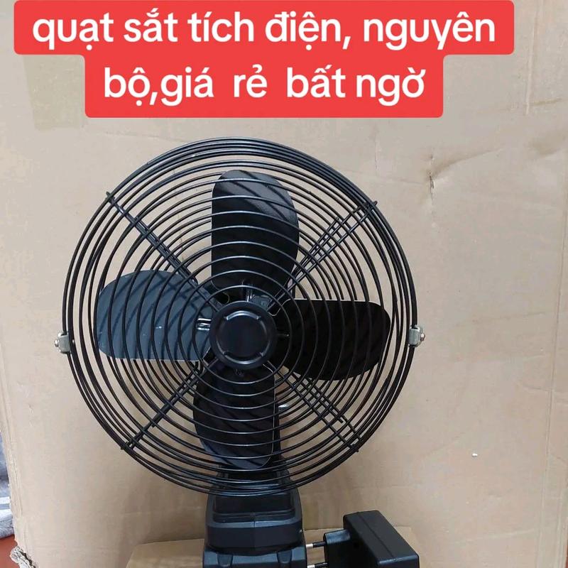 Quạt tích điện để bàn,2 chế độ gió,sử dụng chân pin phổ thông 10cel,nguyên bộ quạt +pin+sạc