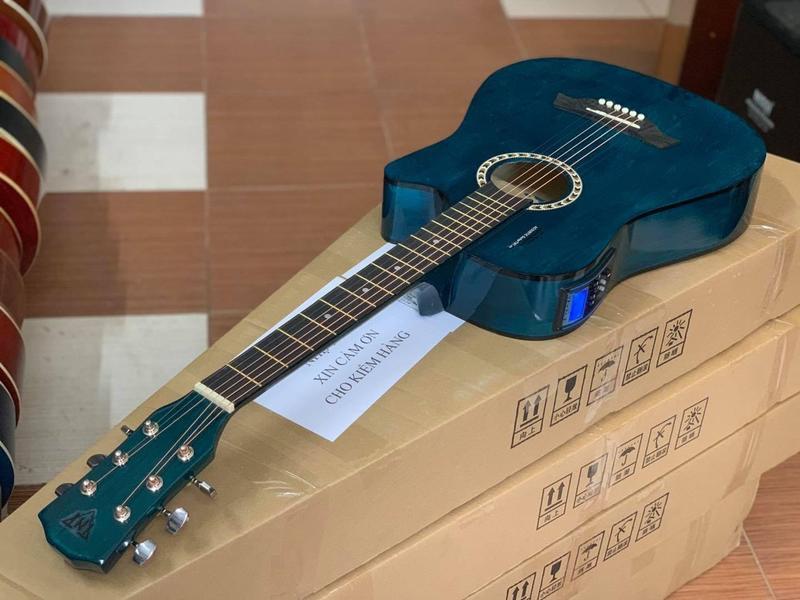 Xả kho siêu phẩm guitar acoustic TNT- T70 màu xanh rêu có gắn eq kết nối ra loa kèm 8 món phụ kiện- khóa học online