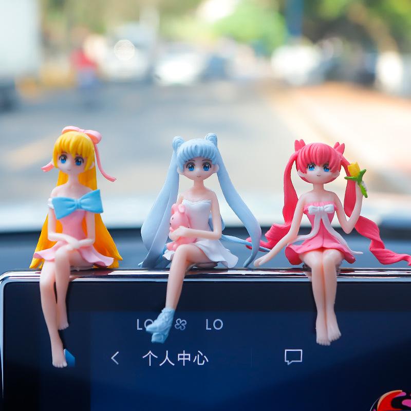 Internet Celebrity Car Car Decoration Beautiful Girl Creative Interior Decorations Decoration Cute Girl Heart Domestic Ornaments 0