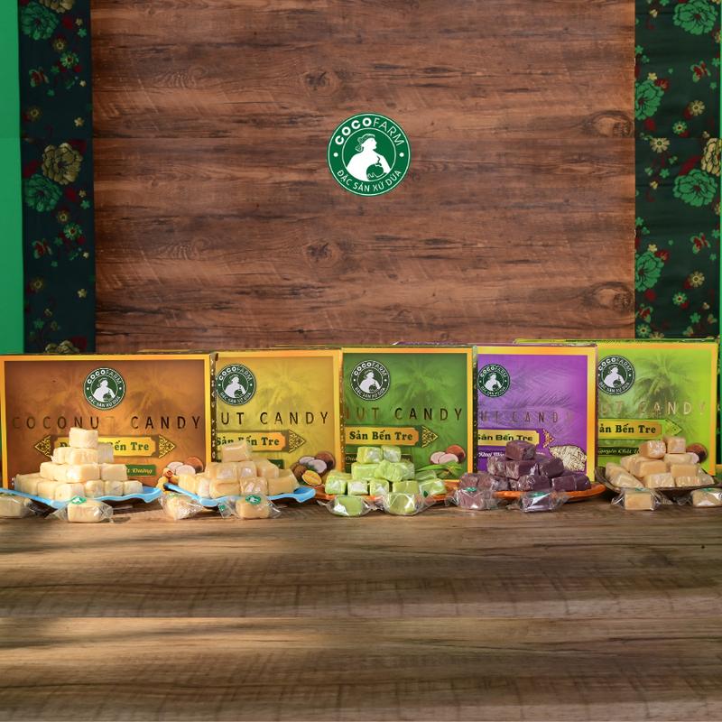  COMBO 5 hộp KẸO DỪA TRUYỀN THÔNG MỀM DẺO Cocofarm 400g nguyên chất với 5 vị 