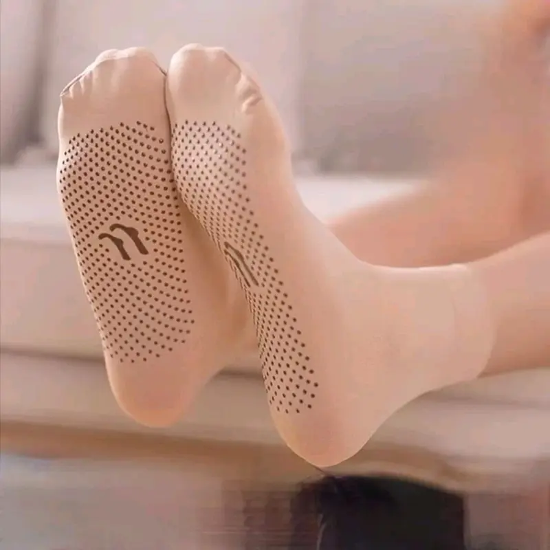 lẻ 1 đôi tất da chống trơn trượt, dày dặn đẹp 4