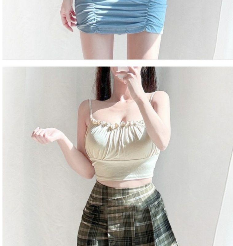 Product Introduction of Pure Hot Girl's Large Camisole with Chest Pad, Short Slim Fit Inner Bottoming Top 15