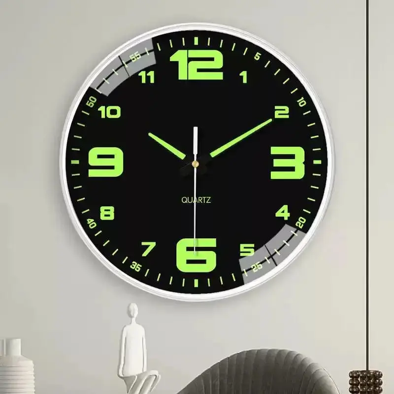 8 inch Luminous clock Bedroom silent clock wall clock Living room Modern simple creative fashion punch-free round quartz clock