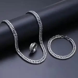 (bisa COD) Kalung dan Gelang satuset Gratis cincin Spiner kalung satu set pria anti karat tidak pudar