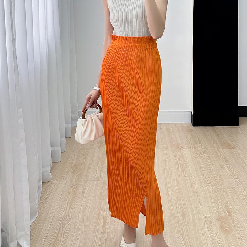 55KG.LINH- Chân váy dáng dài chất vải lò xo dập ly cao cấp, tôn dáng với lưng chun co giãn tới 110cm