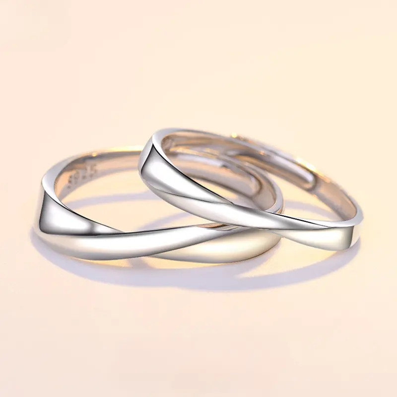Mobius S925 sterling silver couple ring is suitable for daily wear, with a niche design for sweet lover gifts, dating, and love