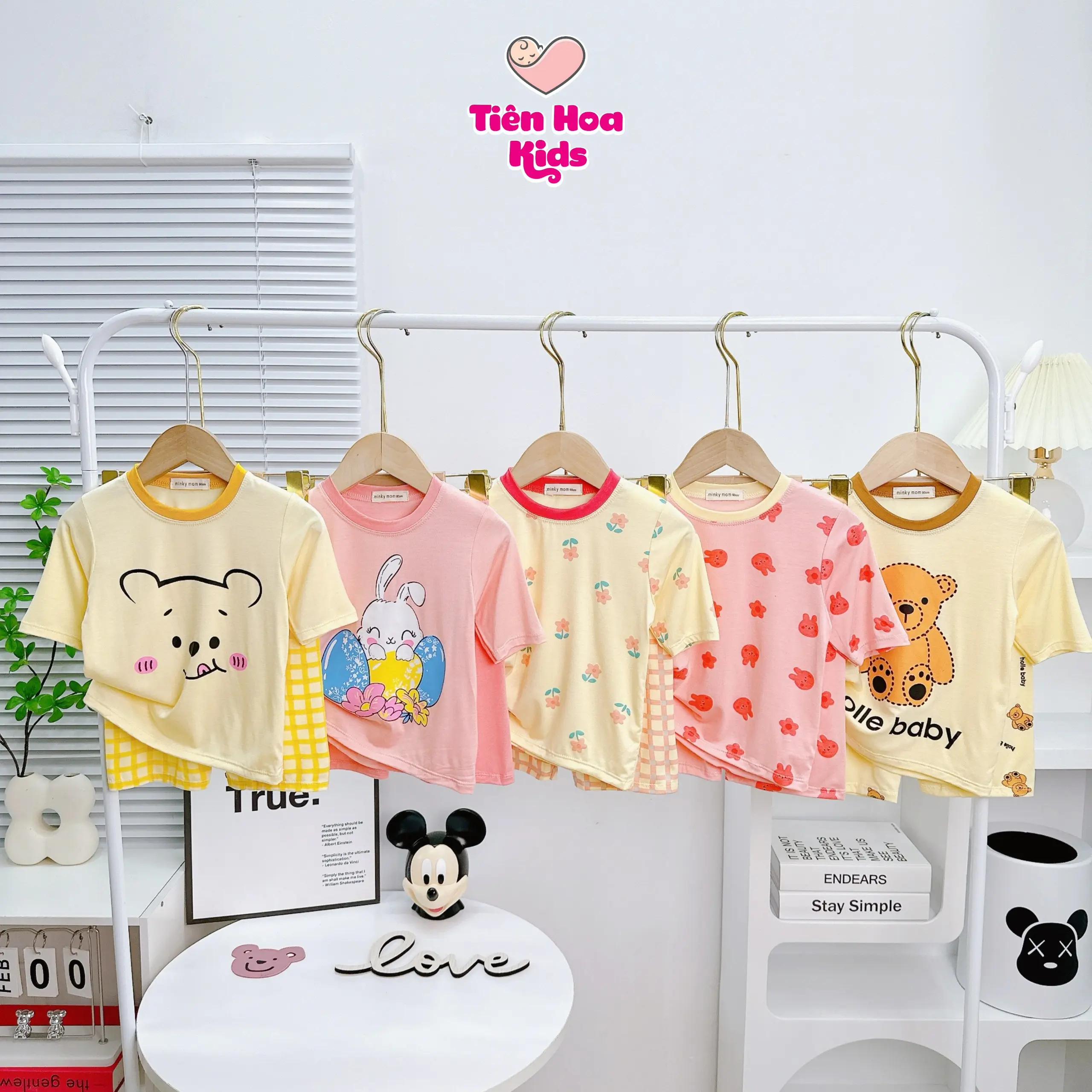 [Bé 7-32kg] Bộ tay lửng quần lửng nền kem viền màu chất thun lạnh mềm mịn mát cho bé Trai bé Gái Mặc đi học đi chơi Cotton