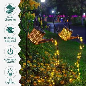 Lampu Rumput Taman Suria, Lampu Seni Cerek Hiasan Luaran, Bahan Besi Logam, Kalis Air IP65, dengan Rentetan Cahaya Dipasang, Tong Penyiraman