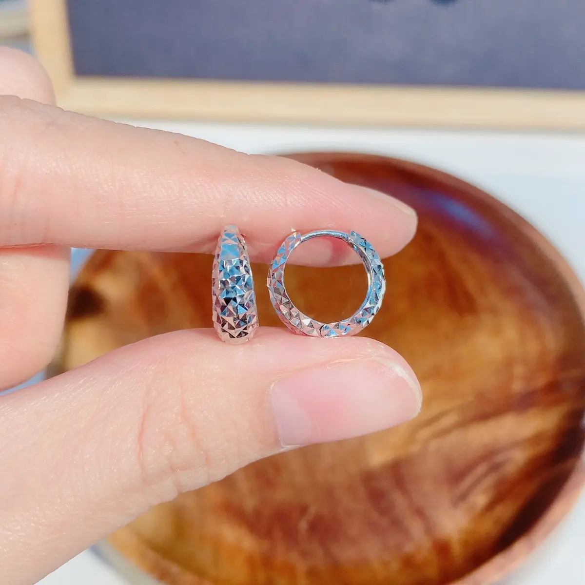 Bông Tai Chạm Máy Bản 4ly5 Đường Kính 9mm xi Kim Xi - Nữ Women Khuyên Tai Hoa Tai