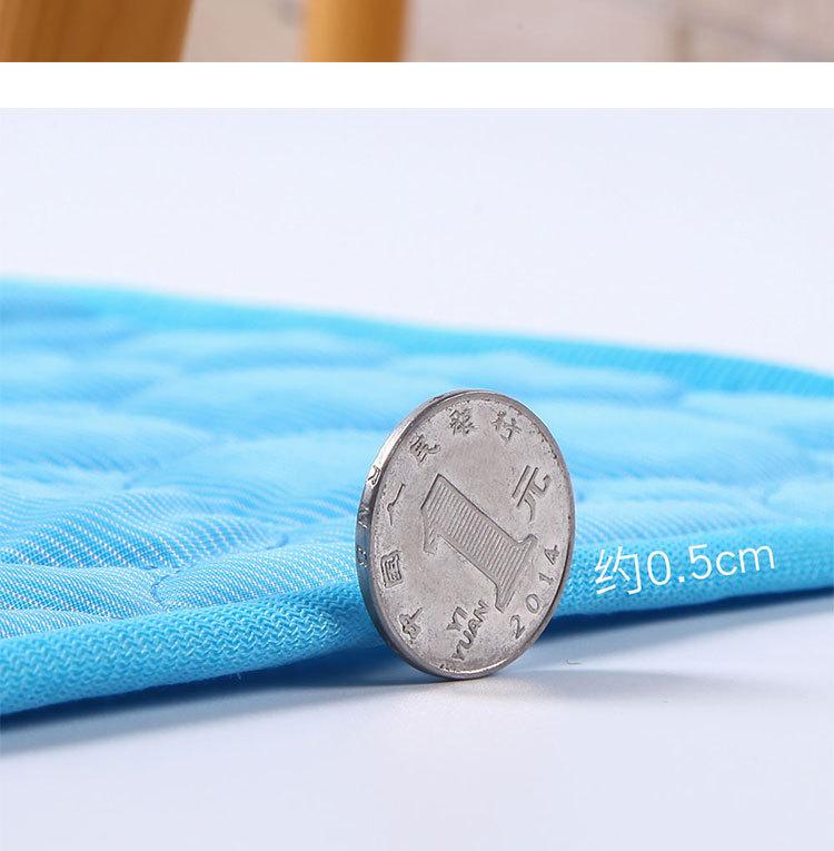 Product Introduction of Pet Dog Mat Cooling Summer Pad Mat For Dogs Cat Blanket Sofa Breathable Dog Bed Summer Washable For Small Medium Large Dogs Car 9