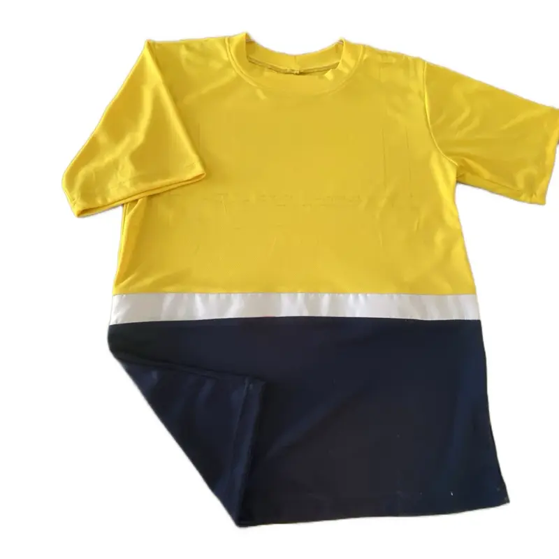 Áo phông cổ tròn pha đen trắng