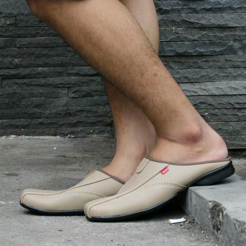 Sandal Sepatu Selop Kulit Asli Premium Kickers Bustong Navona Berkualitas Terbaik Sepatu Selop Pria Sepatu Kulit Pria Shoes Sendal Sendal Sendal 4