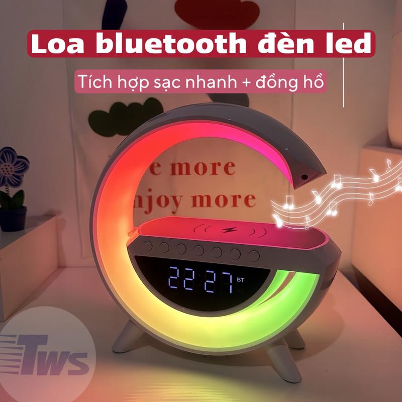 Loa Bluetooth BT3401, Loa Máy Tính Để Bàn, Đồ Decor Trang Trí, Đèn Ngủ, Là Món Quà Tặng Tuyệt Vời. Có Mặt Đồng Hồ Điện Tử( Có Báo Thức), Có Nhiều Chế Độ Đèn Leb( Có Chế Độ Nháy Theo Nhạc, Làm Đèn Ngủ), Mặt Trên Có Sạc Không Dây. Củ Loa Led Nghe Nhạc