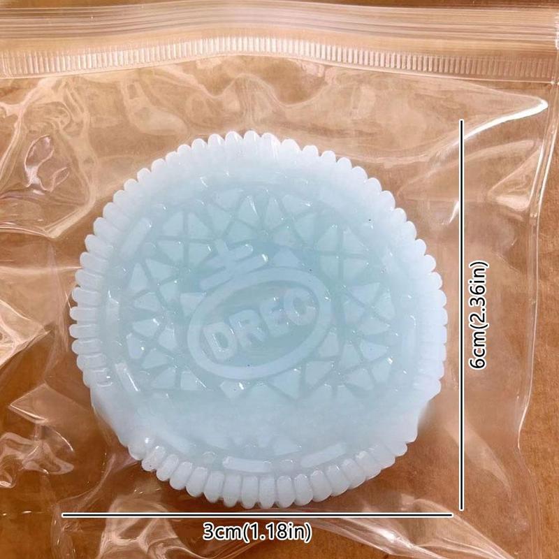 Product Introduction of Biscuit Decompression Toys Cookie Biscuit Simulation Toys Super Soft Decompression Venting Toys Handmade Silicone Toys 0