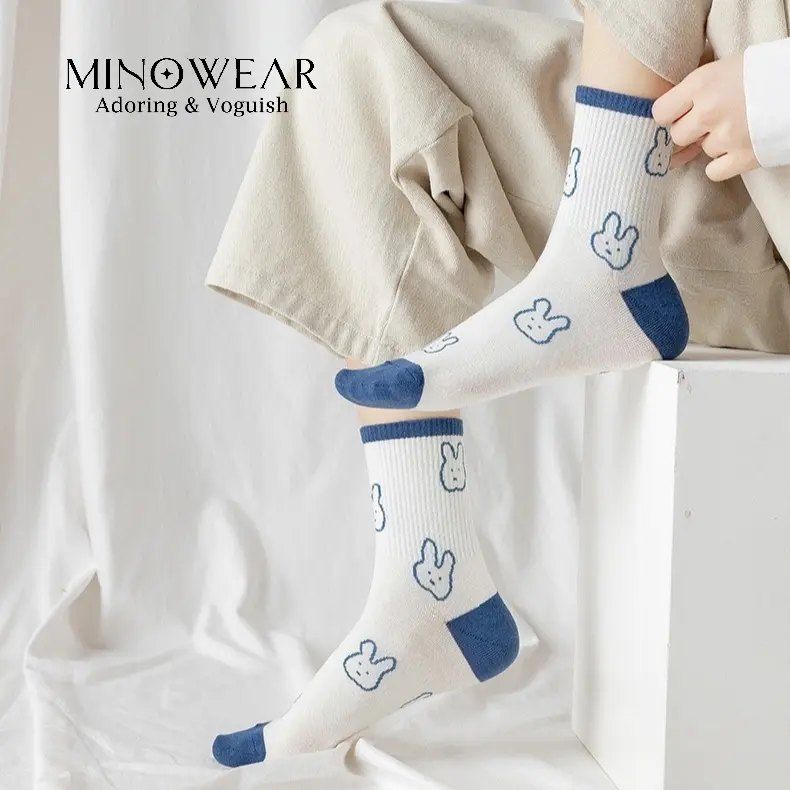 Minowear Kaos Kaki Katun Lembut Korean Japanese Cute Socks Nyaman Wanita Pendek Ankle Motif Cewek Hitam Semata 1