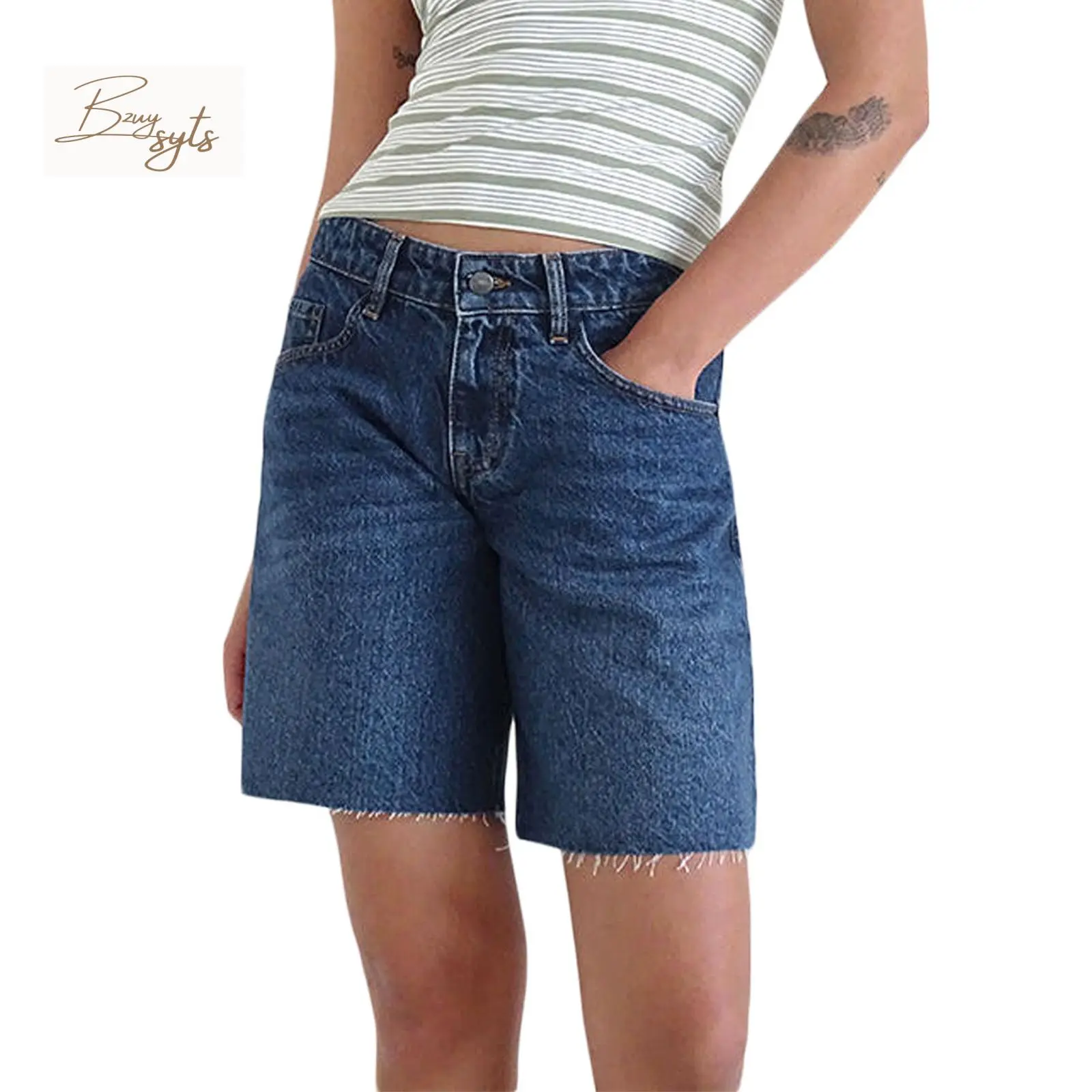 Women's Knee Length Denim Shorts Loose Solid Color Wide Leg Raw Hem Vintage Bermuda Shorts with Pockets for Summer