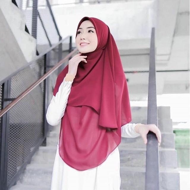 Product Introduction of Kerudung Segi empat oval Syari 140x140 ceruty babydoll premium Jilbab Muslim Nyaman 10