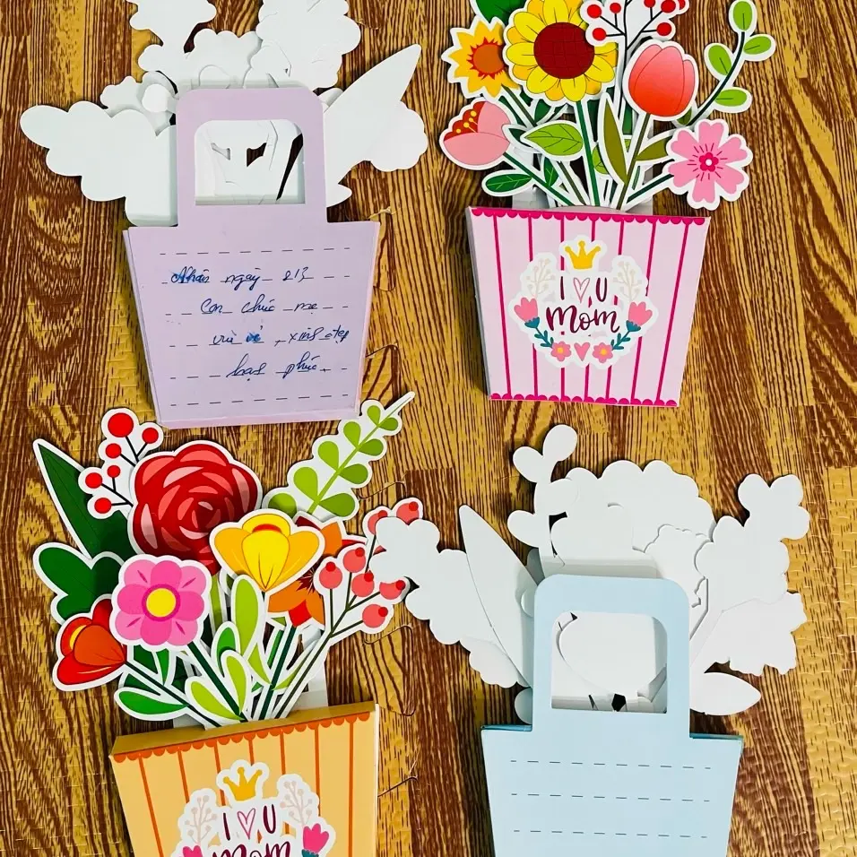 Thiệp 8/3 Handmade Mẫu Mới Hình Giỏ Hoa Bìa Cứng Cắt Sẵn Từng Chi Tiết