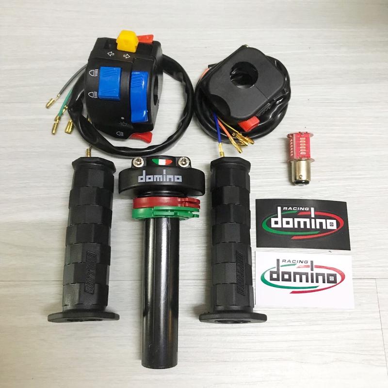 Combo cùm Domino & cùm công tắc FZ & bao tay Daytona tặng đèn hậu nháy Audi màu ngẫu nhiên Phụ Kiện Phụ Tùng