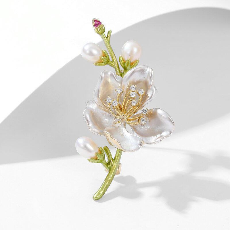 Product Introduction of Elegant Chinese style dress, cheongsam, chest flower, freshwater pearl, multi-purpose anti glare magnolia, high-end brooch 12