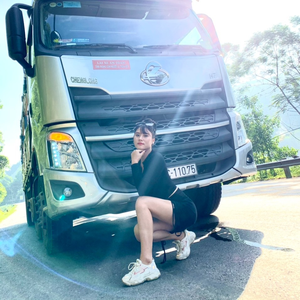 Minh Nguyệt Đồ Chơi Xe