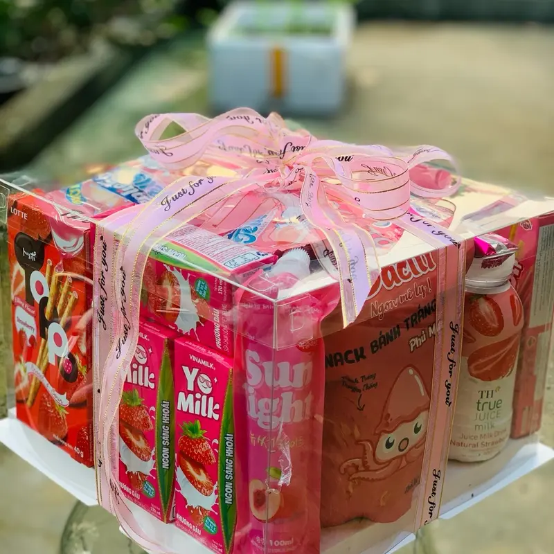Set hộp quà ( size đại)  bánh mica tặng người yêu, bạn bè dịp Giáng sinh, Lễ, Tết, Sinh Nhật 4