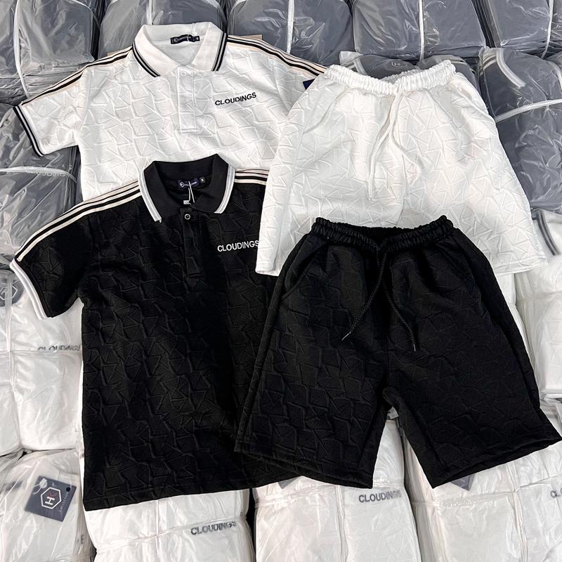 Product Introduction of Áo thun cổ trụ Polo viền vai vải xốp phối chữ chuẩn form ảnh thật shop chụp Menswear 2