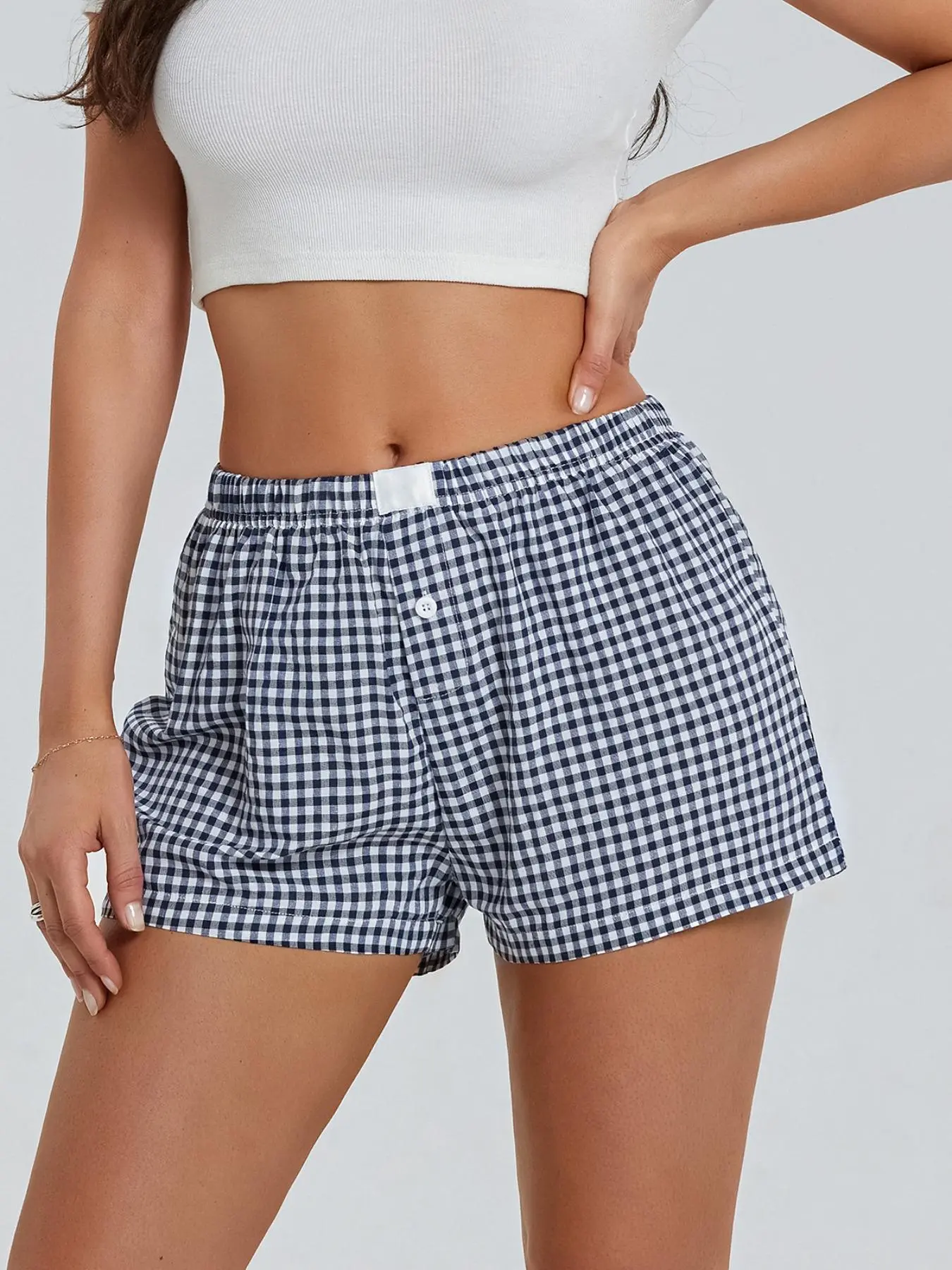 Women's Plaid Print Button Patched Straight Leg Shorts, Casual Comfy Elastic Waist Shorts for Summer, Fashion Women's Bottoms for Daily Wear, Shorts for Women, Women's Shorts