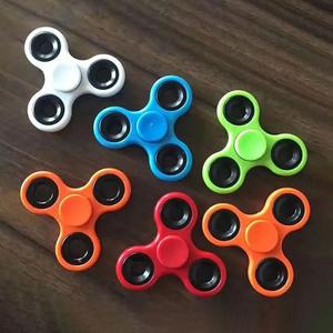 Juguete Fidget Spinner de Color Aleatorio, Juguetes Creativos para Aliviar el Estrés, Regalos de Cumpleaños para Uso en Casa y Oficina