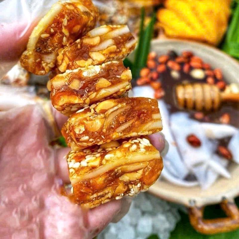 Kẹo khóm mè dừa non đậu phộng chua ngọt nhà làm 500g Không chất bảo quản nguyên liệu tự nhiên