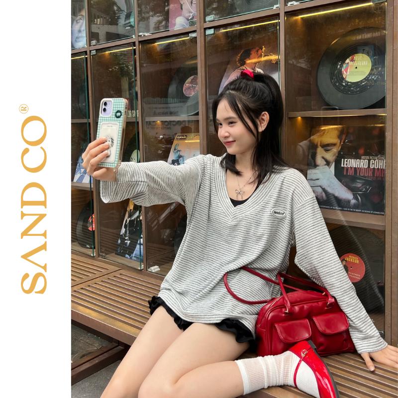 Set áo tay dài len dệt kim form rộng oversize nữ SAND cổ chữ V kèm áo yếm borip phong cách dễ thương - V-SHIRT SET V2 Dài Tay Women Top Kem