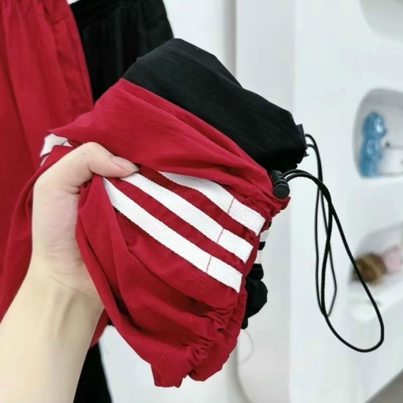 (Combo 2 quần) Quần dài ống rộng. Quần gió lưng chun có dây rút ống quần. Mặc được 2 kiểu xuông và Jogger. Quần gió thời trang Hàn quốc, kiểu dáng thể thao cho nam, nữ. 8