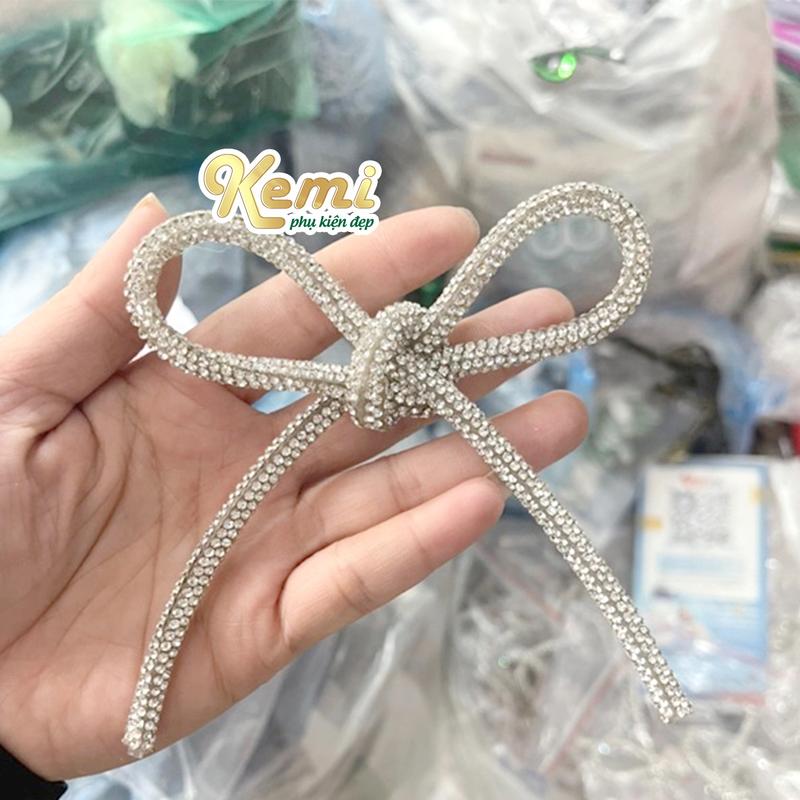 Product Introduction of Dây đính đá bling bling sáng lấp lánh cuộn 1 mét tết nơ, trang trí váy áo, dụng cụ handmade 9
