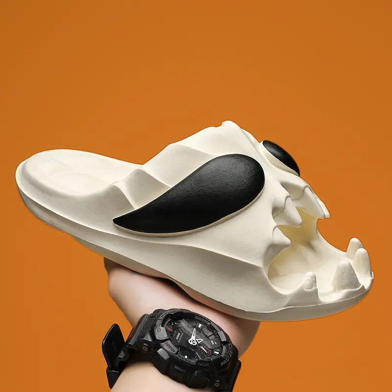 New Arrival Men Slippers Flip Flops Summer Shoes High Soft Bottom Sandals Fashion Flat Shoes Funny Beach Sandals Halloween