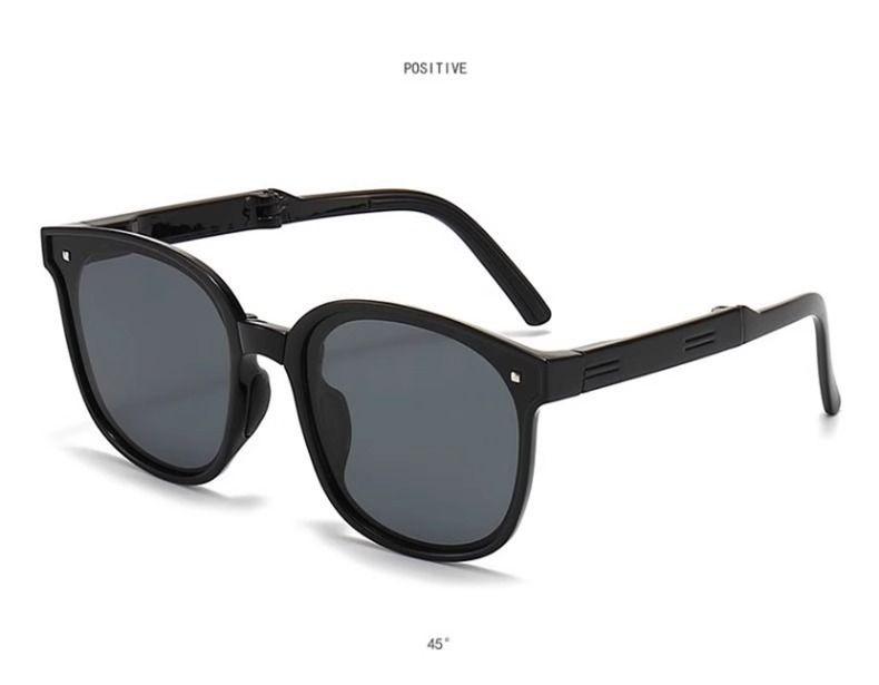 Product Introduction of [Hot Sale] Children'S Folding Sunglasses Boys 2024 Polarized UV Protection Sun Protection Teen Girls Sunglasses 17