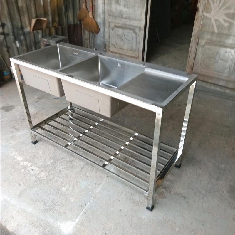  chậu đúc mộc 304 2 hộc 1 cánh 50x120 cao cấp trọn bộ kèm theo vòi và dây cấp nước và rổ inox 