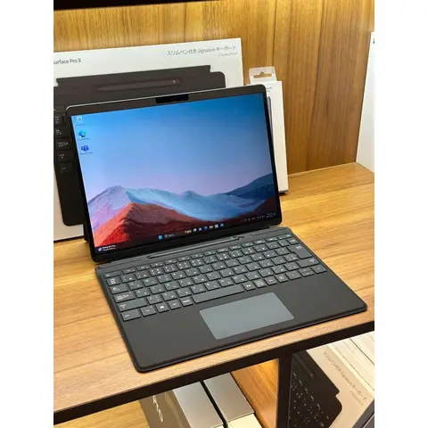 Microsoft Surface Pro 8 i5 Gen 11 | Ram 8GB | SSD 256/512GB | Màn 13” 120Hz Cảm Ứng | Máy 2 Trong 1 | 93–97% ĐEN VÀ BẠC