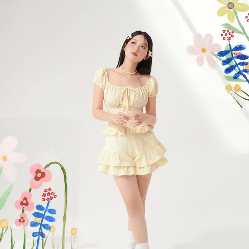Set áo kiểu tay phồng phối bèo đính nơ và quần short tầng bèo đáng yêu “RUFFEL SET” by Gum Tailor 4