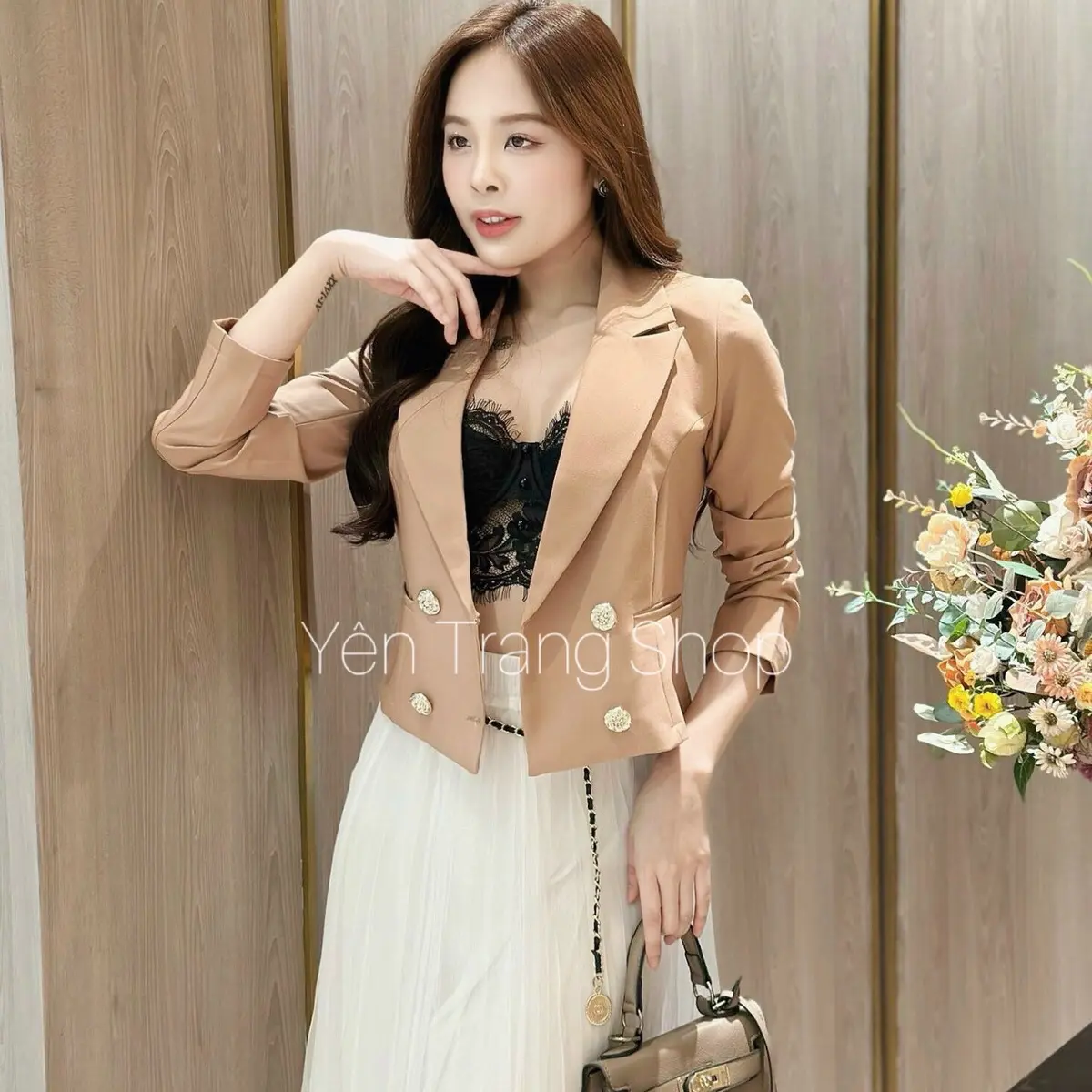 ÁO BLAZER PHOM LỬNG NỮ có đệm cầu vai mặc lên vô cùng hách dáng Jacket Women