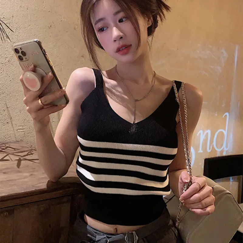 Fashion color contrast striped knit small halter vest women's suit with summer outside wear base beauty back short spice top